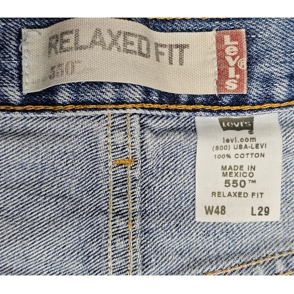 Levis 550 Relaxed Fit Jeans Mens 48x29 Medium Wash Blue Denim Tapered 100 Cotton